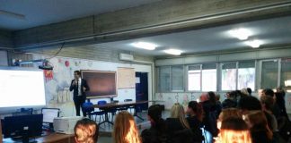Scordia-Davide-Tutino-relatore-del-convegno-sul-CYBERBULLISMO-e-SICUREZZA-INFORMATICA